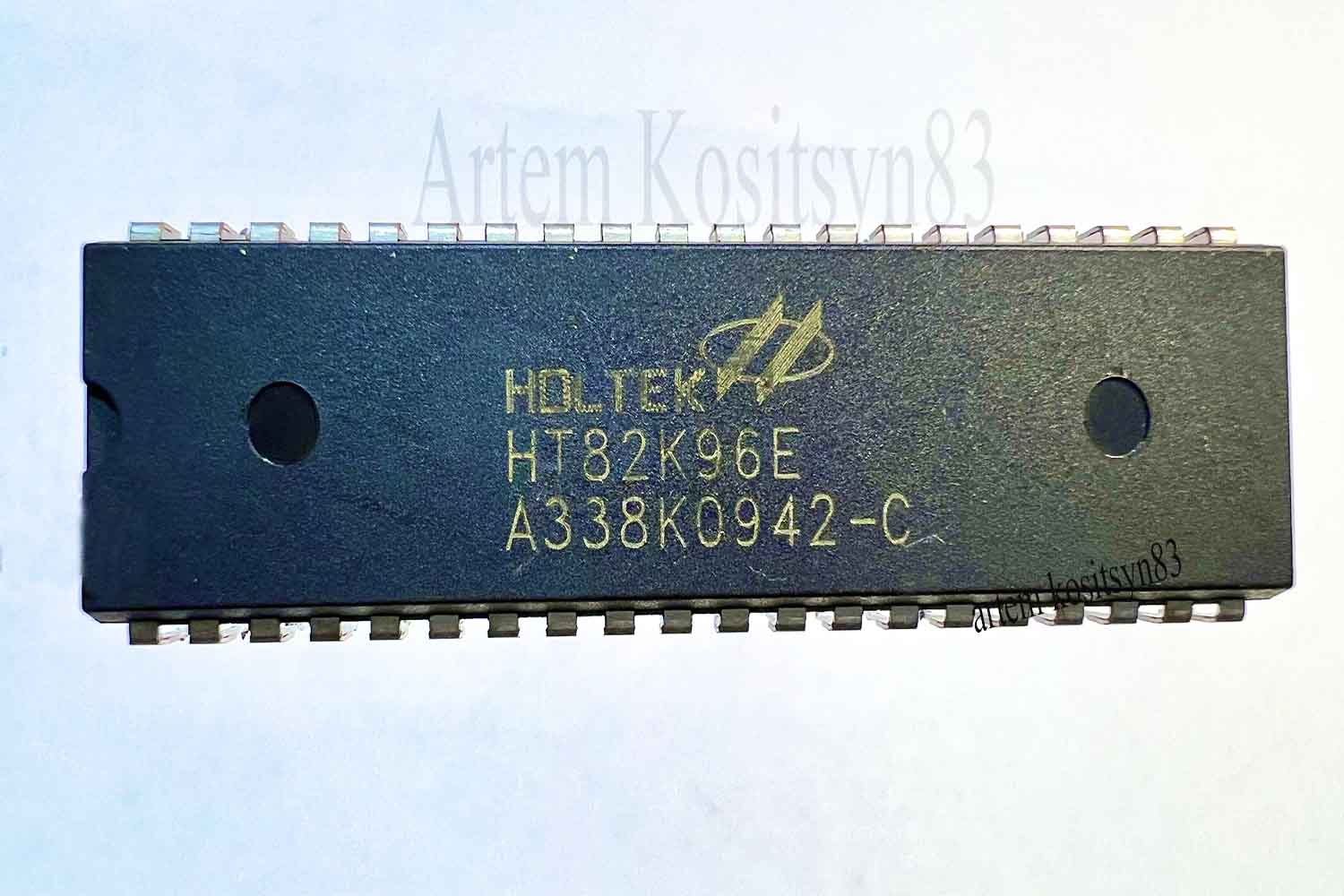 Подробнее о статье HT82K96E.8-bit USB multimedia keyboard encoder OTP MCU